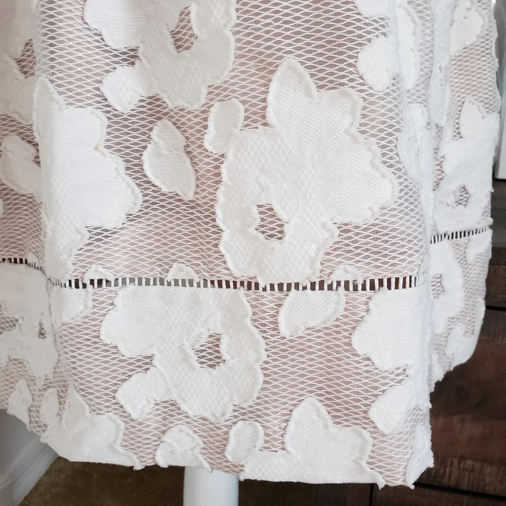 NWOT Vince Camuto Lace Floral Appliqu White A-Line Mini Dress SZ 6 Petite - Picture 5 of 11